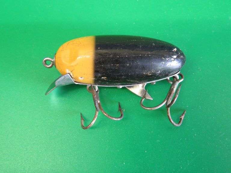 Rare C.A. Clark eye dent 2 1/4" wooden water Scout