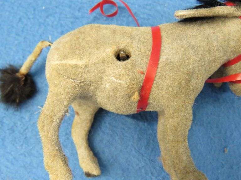 Vintage wind-up toys, no keys