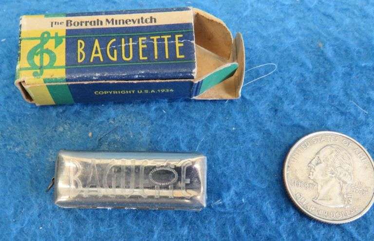 Borrah Minevitch Baguette 1 3/8" miniature harmonica
