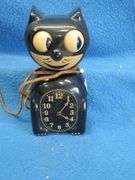 Vintage working  Bakelite  Kit Cat Klock with glow in the dark eyes.  Eyes move back and forth.  No 