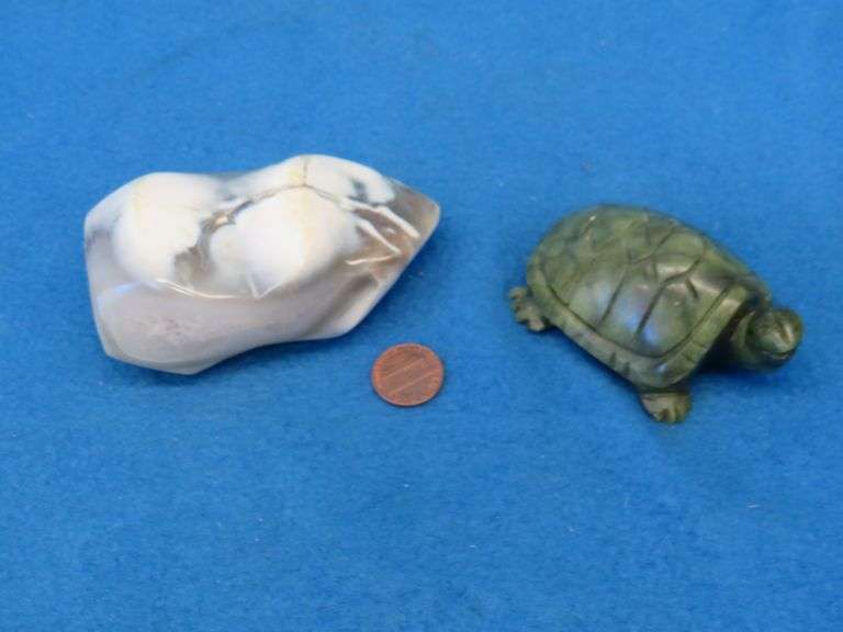 Serpentine Turtle and an Orca Agate Flame.  Total weight of .97 lb.