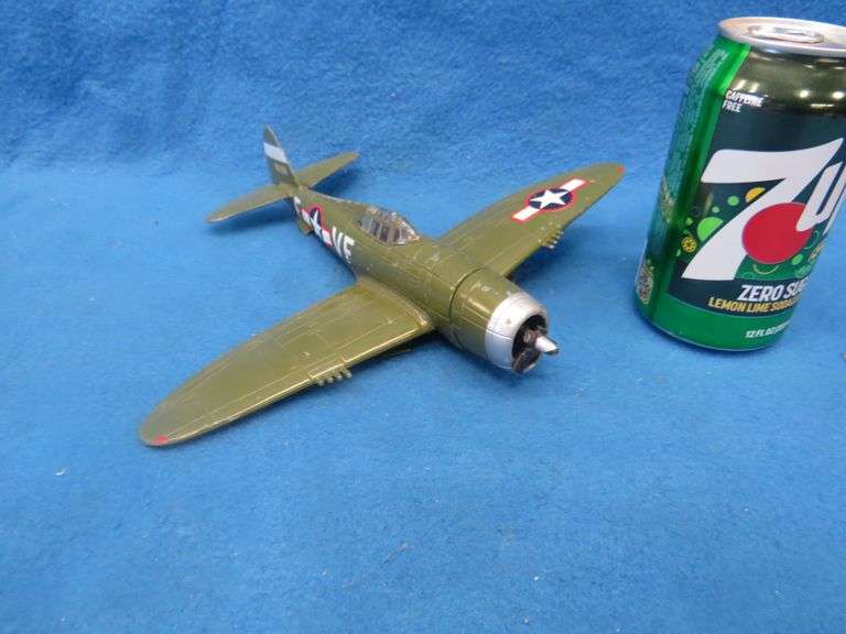 Two die-cast planes