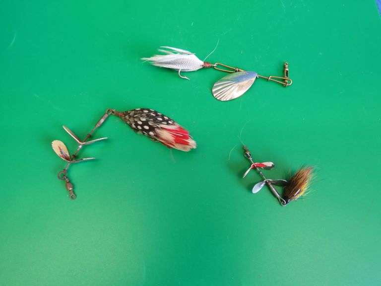 Vintage Pflueger 5" Tandem, Pflueger fluted spinner #4, and more