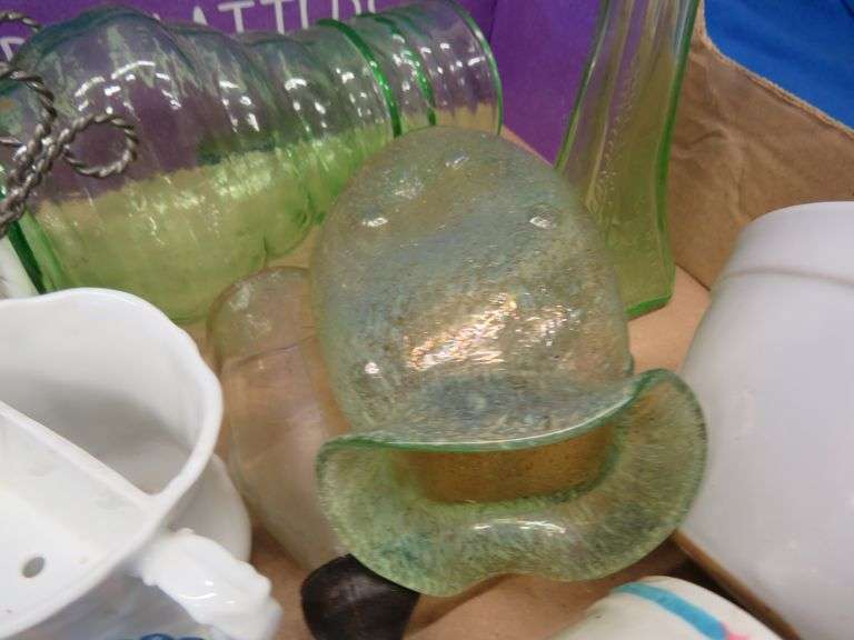 Three pieces of uranium glass and other misc. glassware