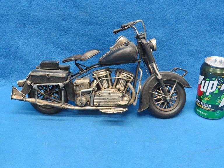 Metal Harley-Davidson replica