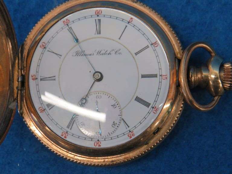 Working gold watch as described: