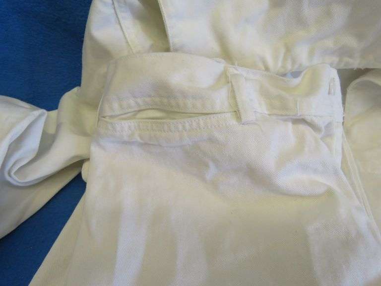 Navy dress uniform