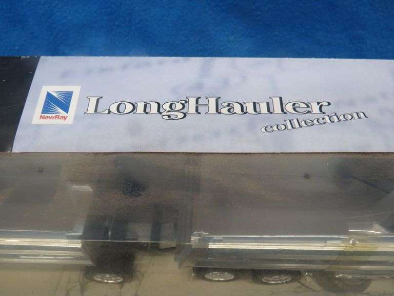 NewRay Long Hauler Collection Kenworth W900 model