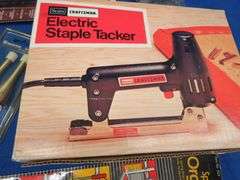 Mixed bag of handy items to have around the house or garage