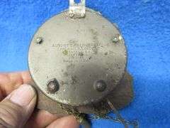 Three Keebler and one unknown clocks for parts or repair