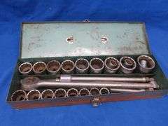 3/4" drive socket set with up to 2 1/4" sockets and extensions