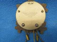 Three Keebler and one unknown clocks for parts or repair