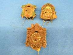 Three clocks for parts or repair.  Two Keebler and one Lux.