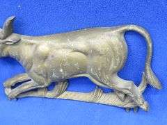 Cast iron Bull figurine, possible gate topper