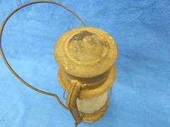 Aladdin barn lantern