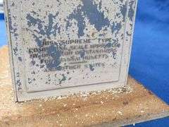 Vintage 2-pound scale