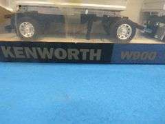 NewRay Long Hauler Collection Kenworth W900 model