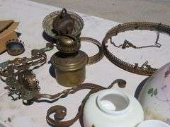 Hanging oil lamp with prisms. Untested.