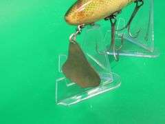 Vintage Heddon 4" wooden Flap Tail with glass eyes in VGC
