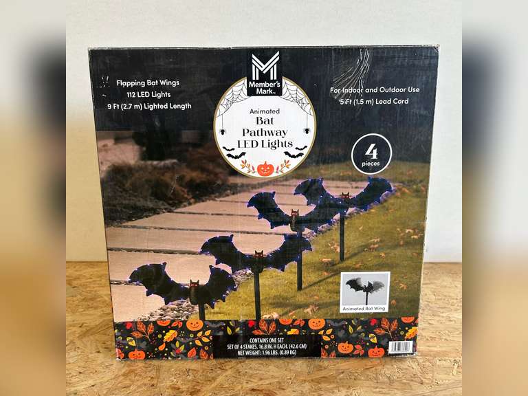 Member's Mark Pre-Lit Animated Bat Pathway LED Lights, Set of 4