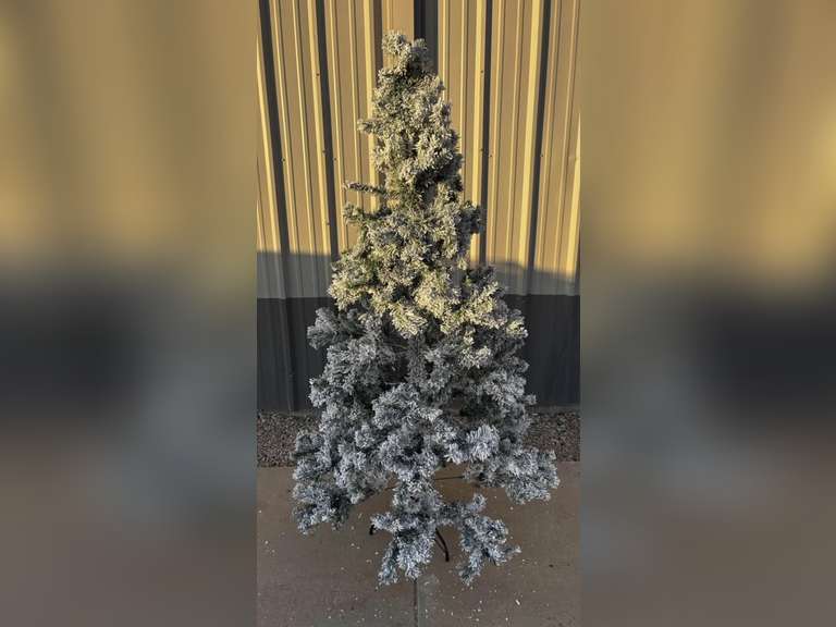 6ft Premium Snow Flocked Artificial Christmas Tree