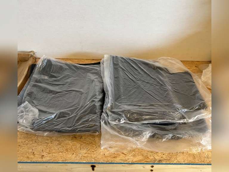 Premium Floor Liners & Cargo Mats, custom-fit for 2018–2024 Chevy Equinox (Fuel Version, Non-EV)! 🚗