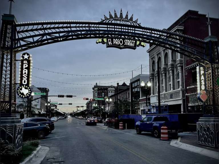 EL PASO STREET AUCTION 