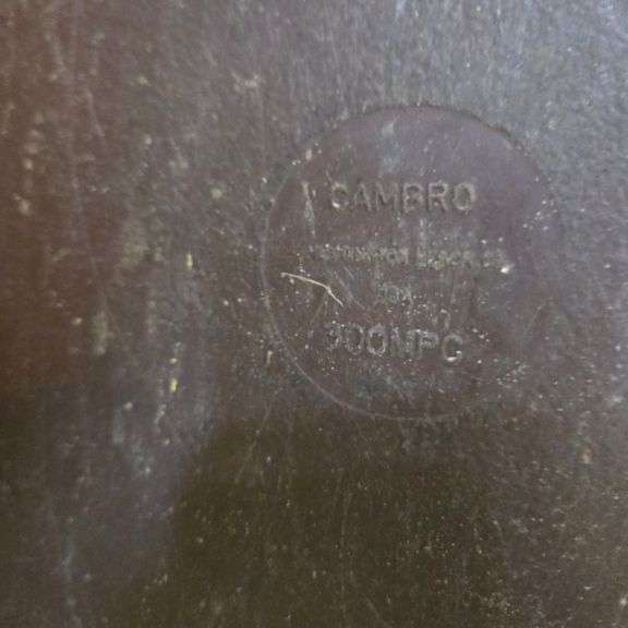 Cambro Insulated Transport Container - Model # 300MPC - 16.75" X 24.75" X 21.5"