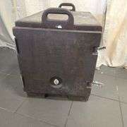 Cambro Insulated Transport Container - Model # 300MPC - 16.75" X 24.75" X 21.5"