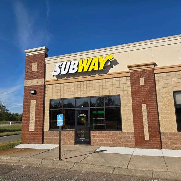 Oak Grove Subway - Like New Meat Slicer and Self Contained Walk-Ins!