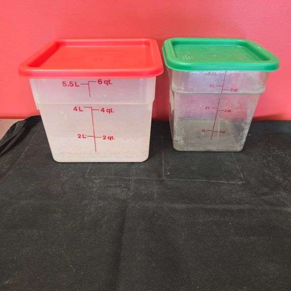 (1) Cambro 6qt Polycarbonate Storage Container with Lid - NSF Approved, (1) 4qt Polycarbonate Sto...