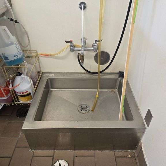 Regency Stainless Steel Mop Sink with Faucet and Ecolab Sanitizer Pumps - Model # 600SM20286 - 33...