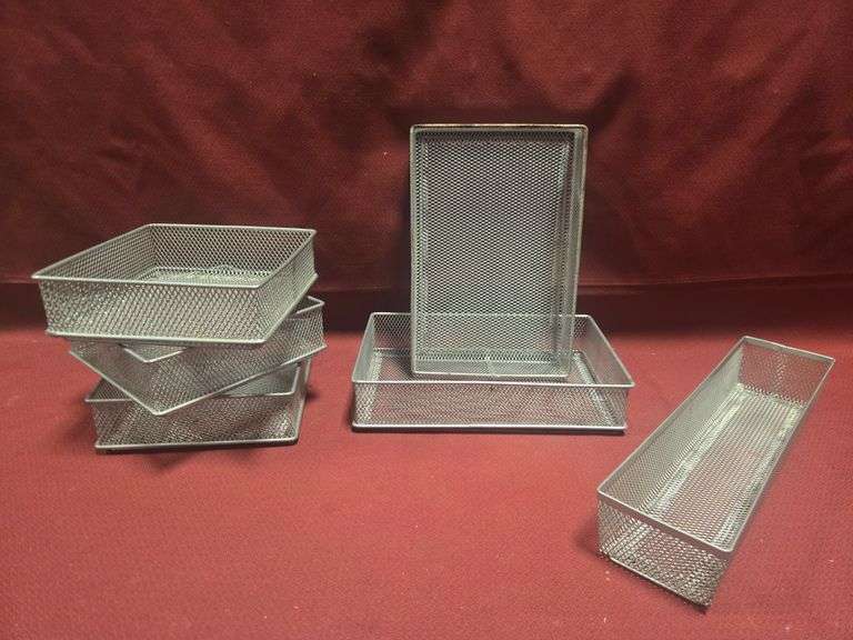 (6) Assorted Wire Baskets