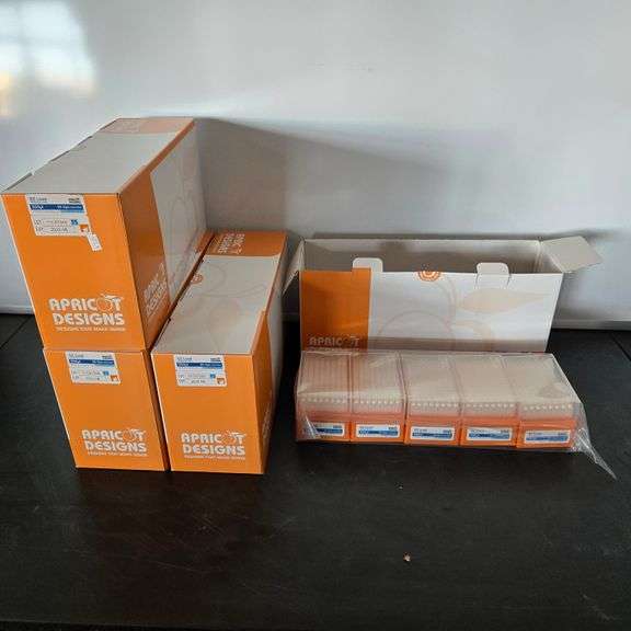 (40) New Racks of Apricot Designs 550ul EZ Load Pipette Tips - 96 Tips per Rack