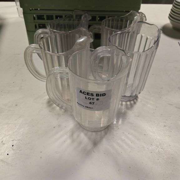 (5) 60 Oz. Polycarbonate Pitchers