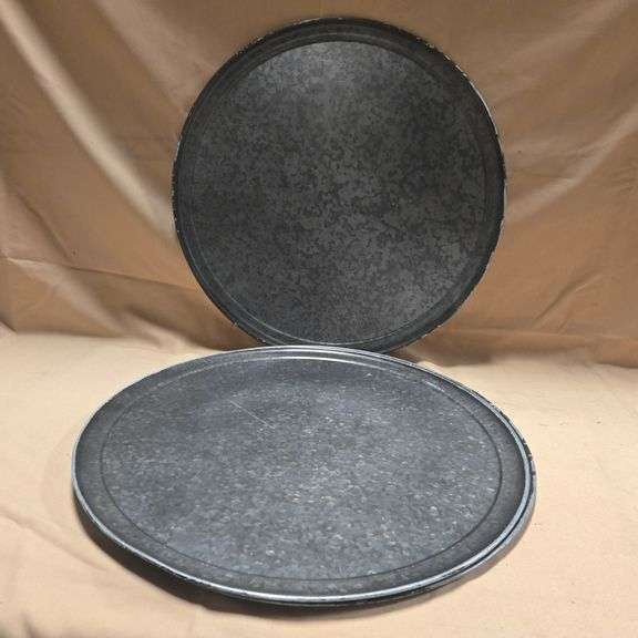 (4) 18" Steel Pizza Pans