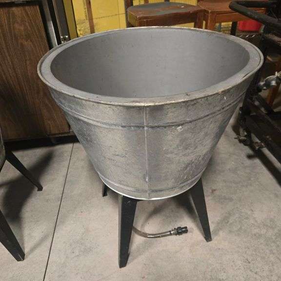 Insulated Keg Cooler with Stand - 26" x 26" x 14.5" Bucket; 15" Stand