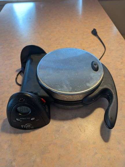Flipside Waffle Iron - Model # 0351002 - 120 Volts; 1 Phase; 1100 Watts