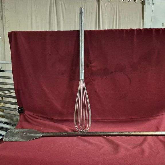 (1) Stainless Steel 54" Paddle, (1) Stainless Steel 36" Whip