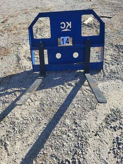 48 inch forks for a dingo style skid loader