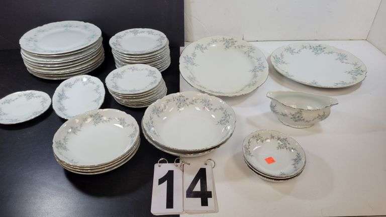 Mikasa Dishes Barbizon Pattern Has 16" Oval Server - 10 Dinner Plates - 11 Salad Plate - 8 Cake Pla