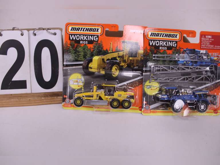 2 Matchbox Cars Road Grader - Field Sprayer