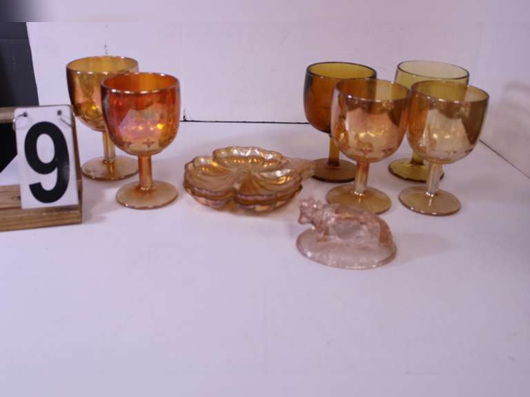 Amber Glass Goblets - Cow Lid For Nesting Cow No Bottom
