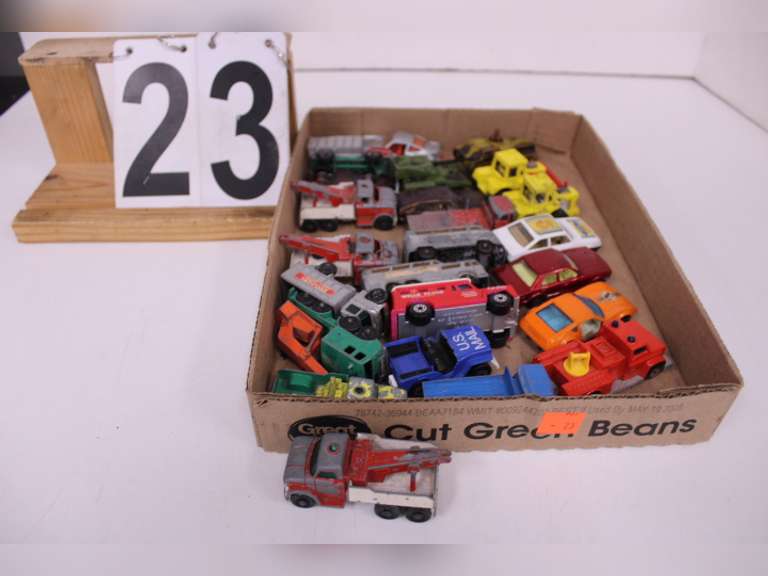 Flat Of Match Box Cars W/ Wrecker