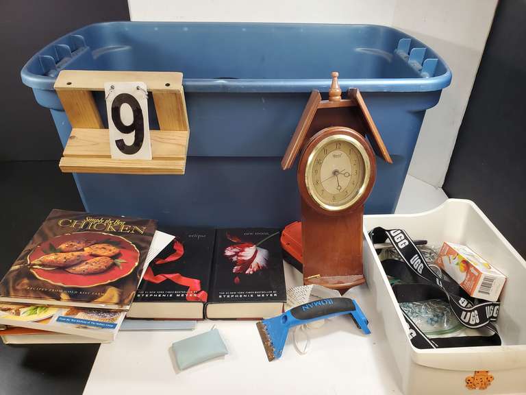 Lg Blue Tote w/ Precious Moments Books ~ Clock ~ Cook Books & Much More