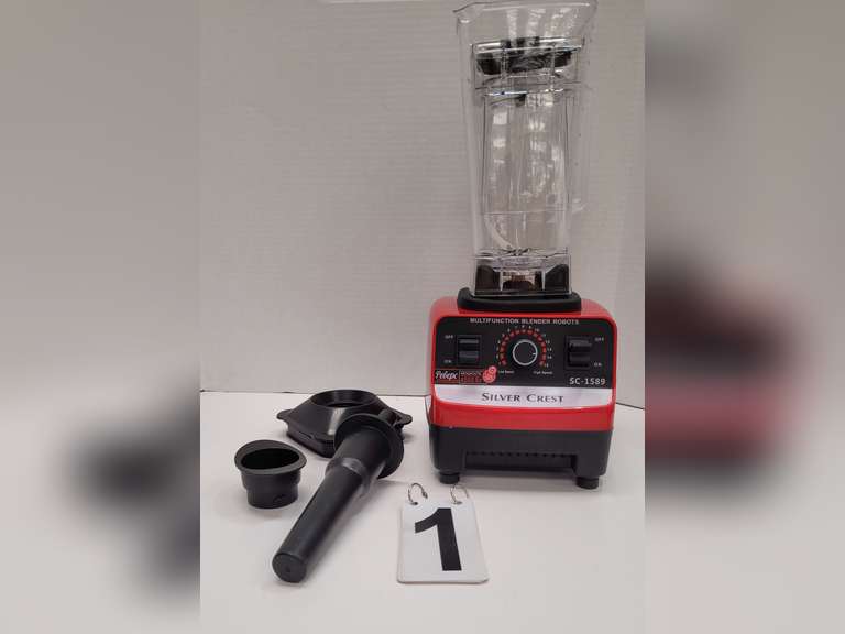 Silver Crest Blender & Accessories (Works)