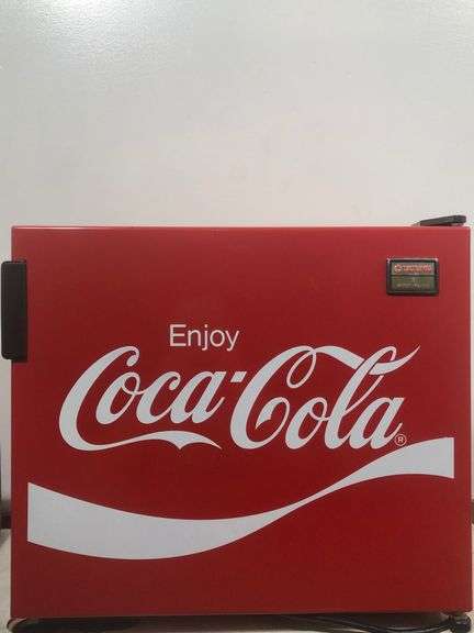 Super deluxe Coca-Cola refrigerator model TR – 20. 1988 Tatung 2e - Lil ...