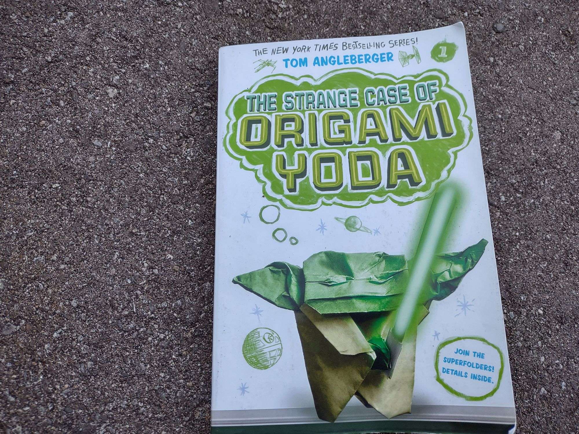 2 Star Wars books- Origami Yoda and Star Wars Episode I - Lil