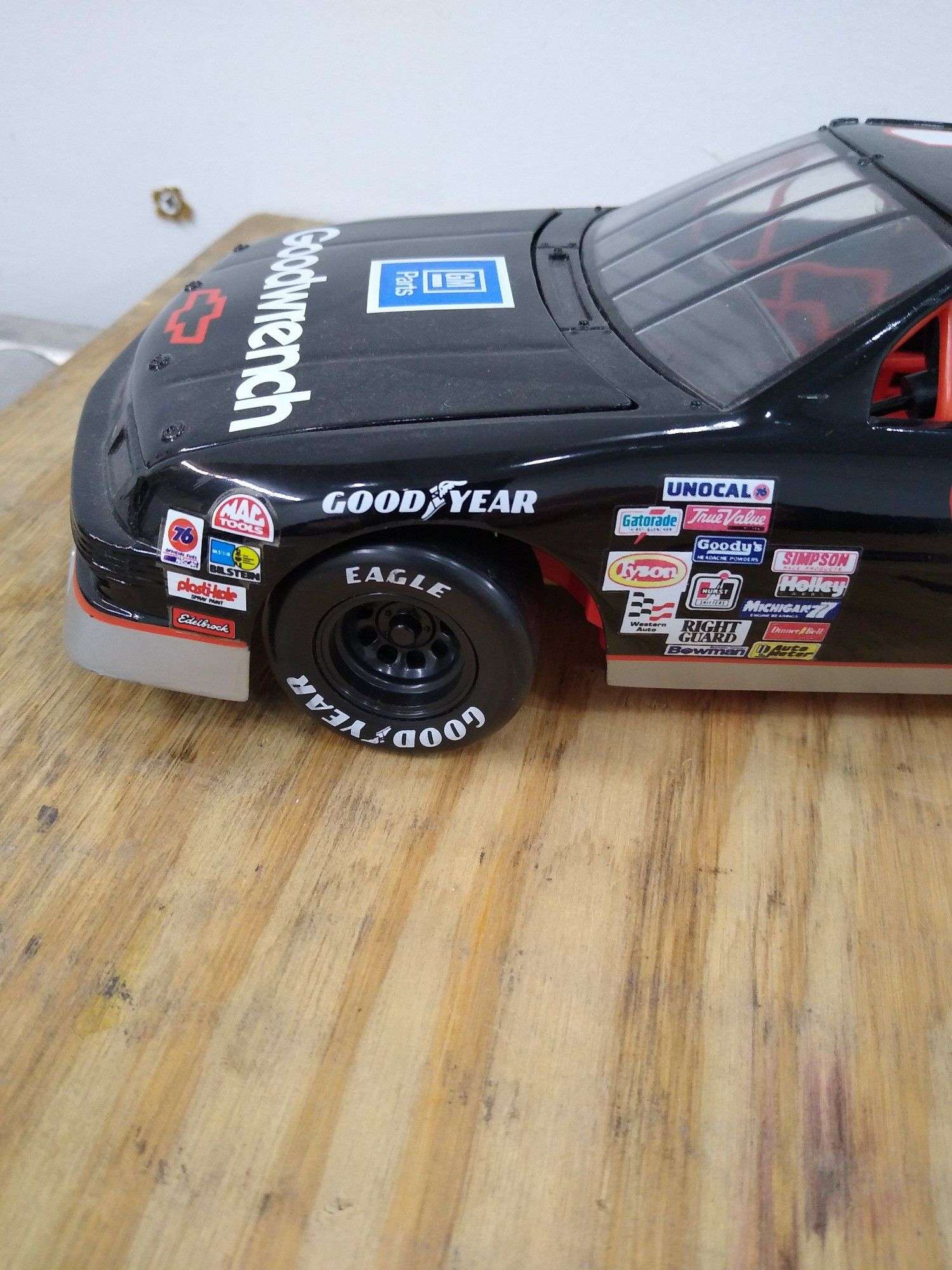 モノグラム 1/24 #3 goodwrench ルミナ ナスカー 完成品 モノグラム 1/24 #3 goodwrench ルミナ ナスカー 完成品