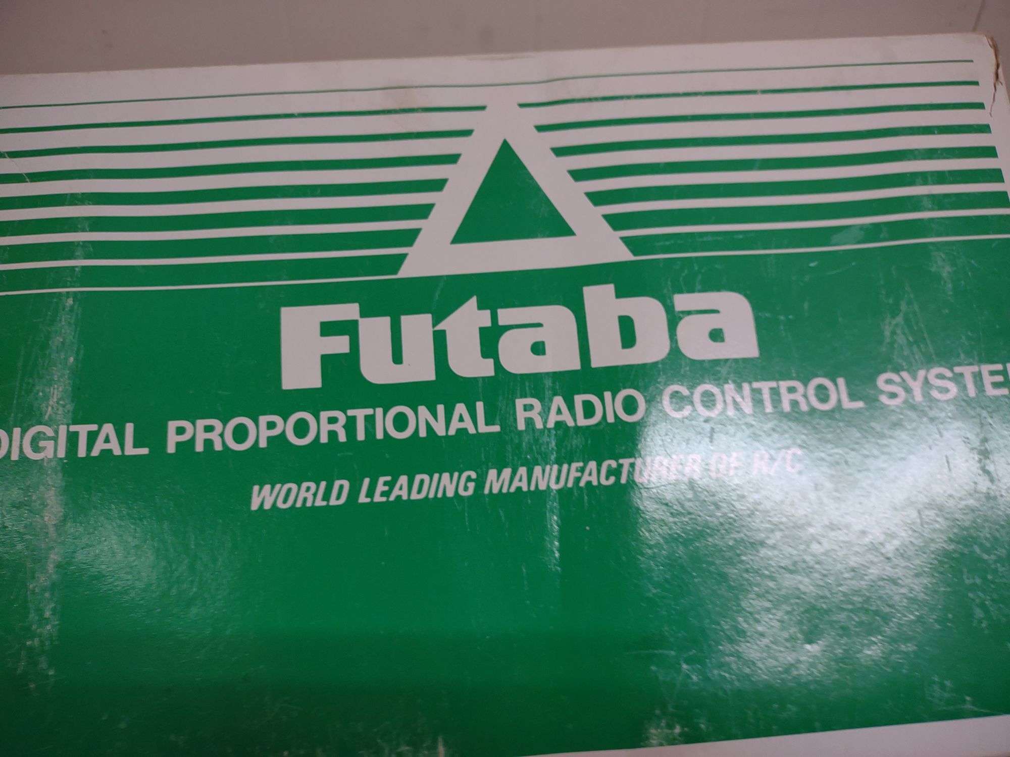 Futaba デジタルプロポーショナルラジオコントロールシステム Futaba デジタルプロポーショナルラジオコントロールシステム Futaba